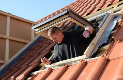 Pose de fenêtres de toit Velux à Haussimont